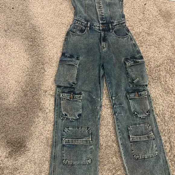 Fashion nova Jean jumpsuit - Picture 3 of 5